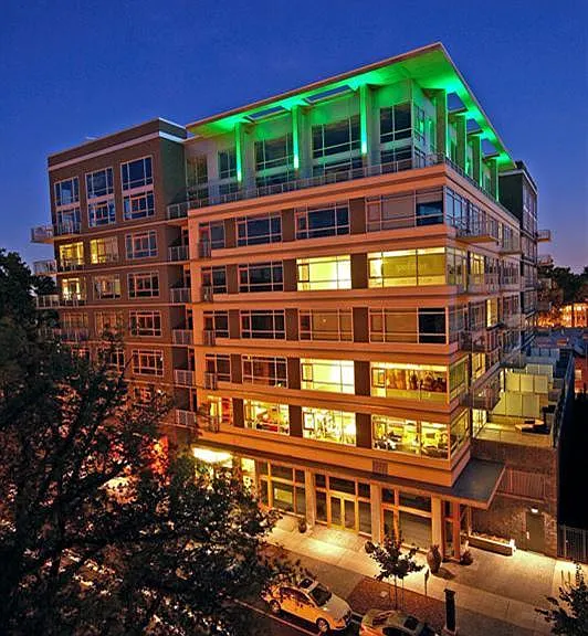 1818 L St #LOFTS — Photo 3