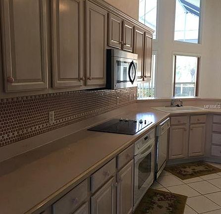 4th image of 8040 Canyon Lake Cir