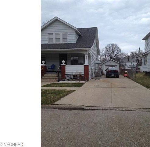 2nd image of 2421 E 32nd St