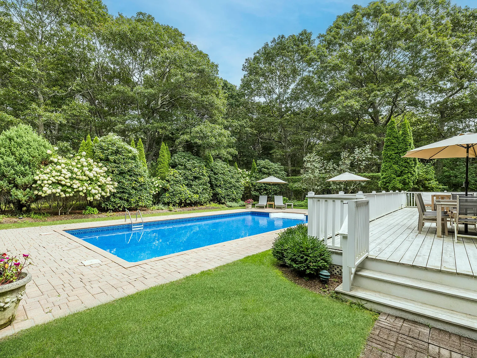 Immaculate & Spacious Village Fringe Home — Photo 1