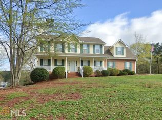 301 Farm View Ct, Locust Grove, GA 30248
