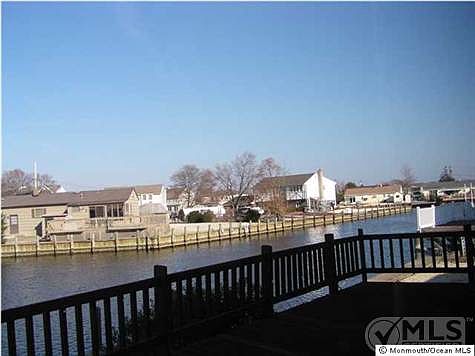 2nd image of 697 Golden Dr