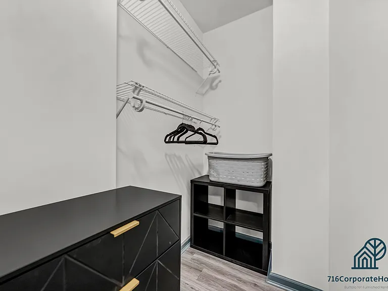44 E Utica St #2B — Photo 20