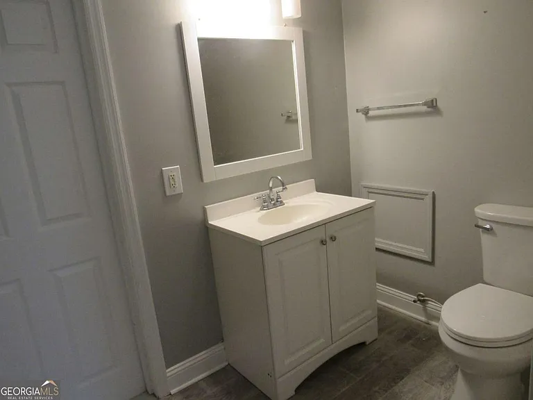 112 Judy Ave — Photo 36