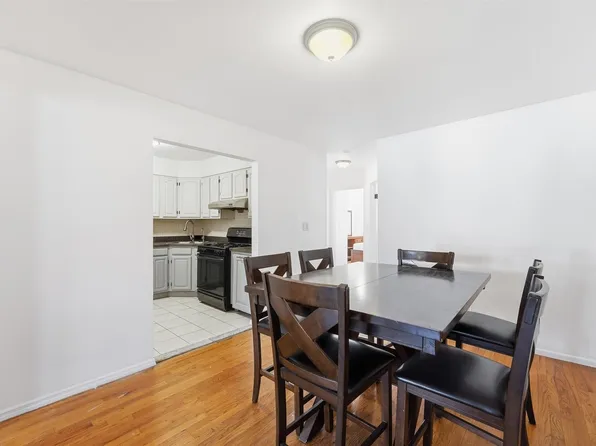 41 Alan Terrace image 9 of 16