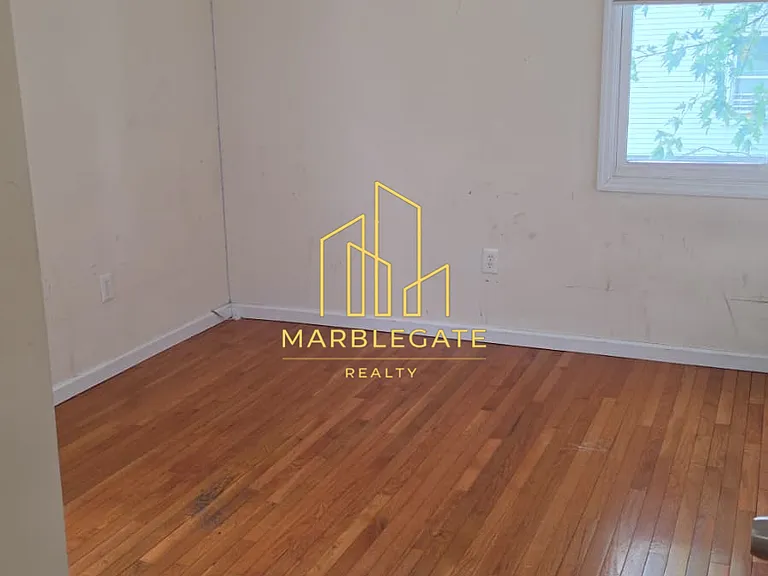 826 S 15th St #22L — Photo 3