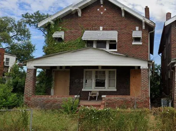 5723 Labadie Ave, Saint Louis, MO 63120