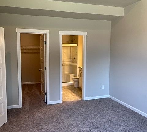 4th image of 140 191st Street Ct E