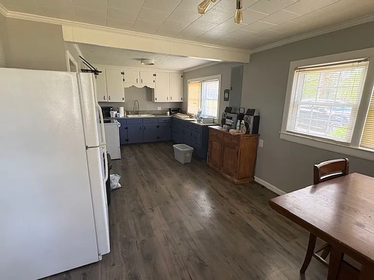 290 Paraham Rd S — Photo 17