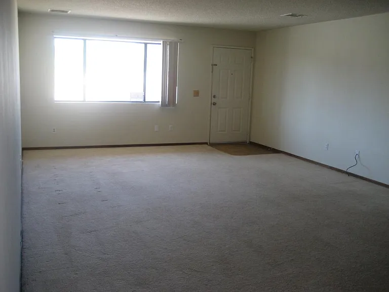 75136 Cottonwood Dr — Photo 8