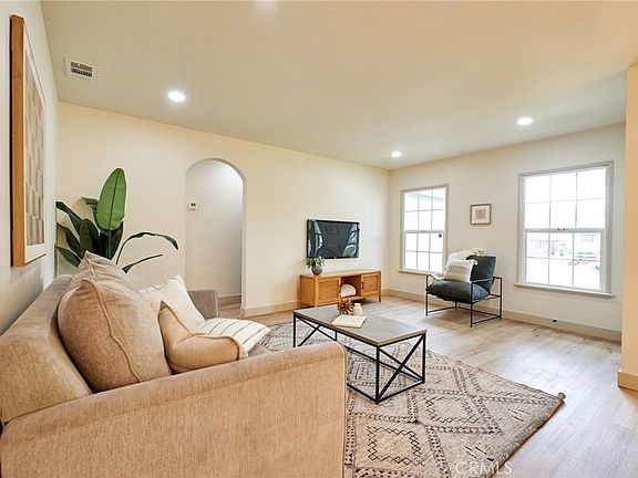 4th image of 11414 Segrell Way
