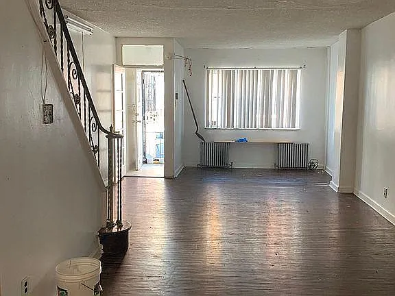 828 Watkins St — Photo 5