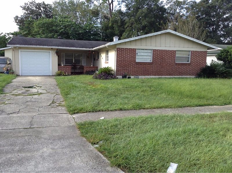 2nd image of 544 Coppitt Dr S