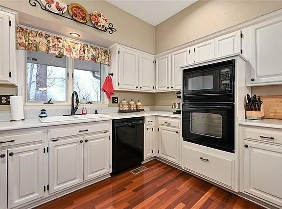 5th image of 4917 S Whitney Dr