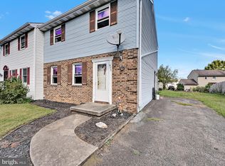 455 Garland Cir, Lancaster, PA
