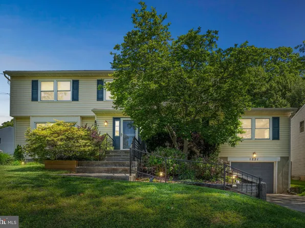 1221 Haines Ave, Wilmington, DE 19809