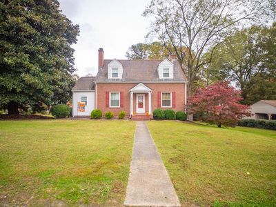 601 College Ave, Blackstone, VA, 23824