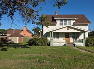 300 N Pennsylvania Ave, Sylvan Grove, KS 67481