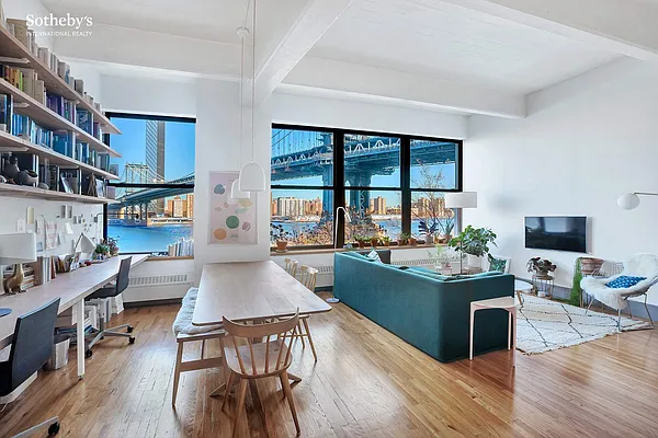 Sold by Sotheby's International Realty | media 1