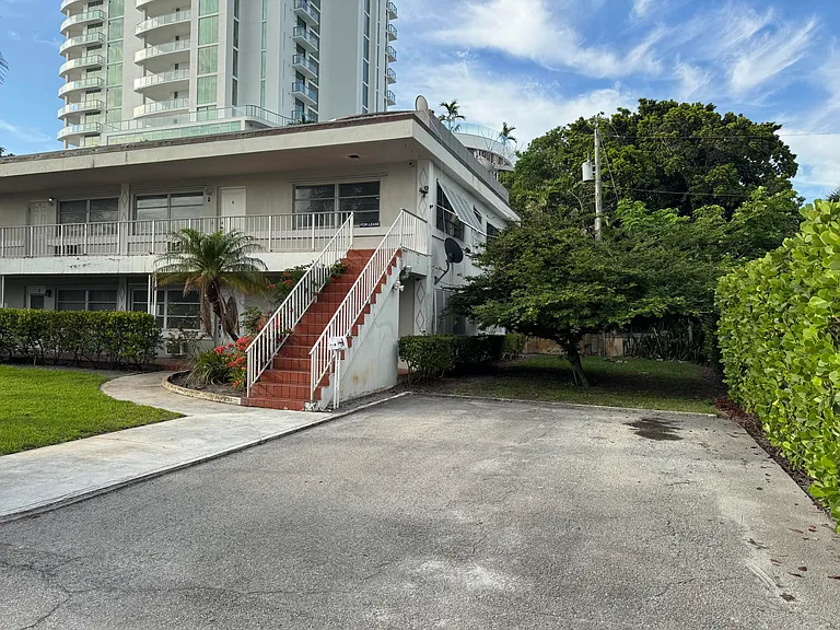4800 N Flagler Dr #3 — Photo 16