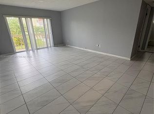 7815 Camino Real APT 216, Miami, FL 33143
