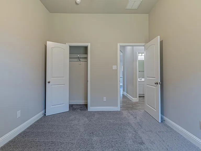 422 Oleander Dr — Photo 27