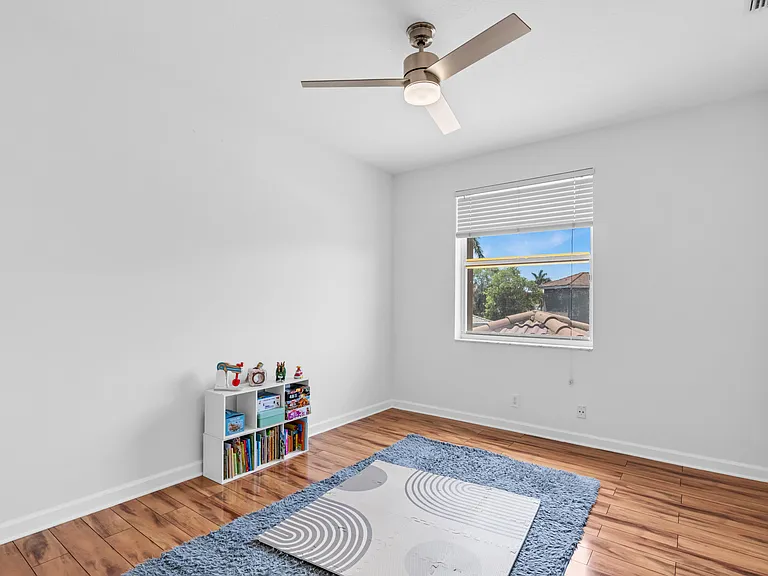 5081 NW 120th Ave — Photo 26