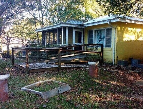 2nd image of 108 Deacon J Simmons Rd SW