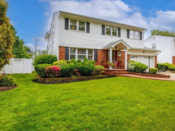 444 Derby Road, Baldwin, NY 11510