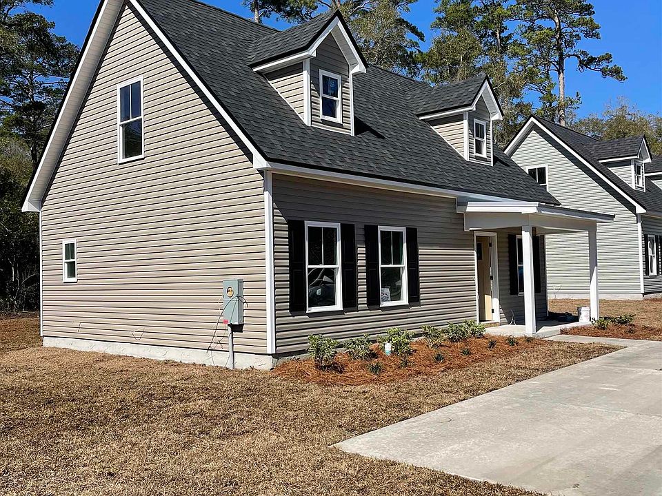 2nd image of 80 Provo Pl