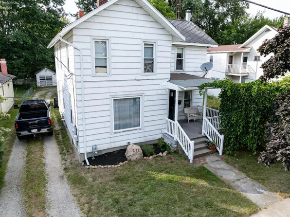 229 W Maple St #231, Clyde, OH 43410