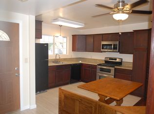 9400 Crebs Ave, Northridge, CA 91324