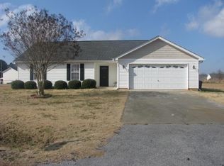 107 Turkey Trot Rd, Williamston, SC 29697