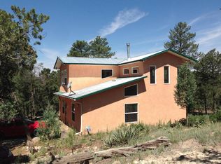16 Lydia Dr, Tijeras, NM 87059