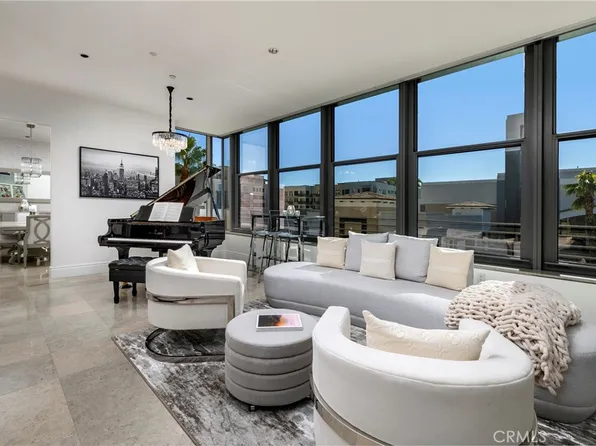 345 E Colorado Blvd Unit 404, Pasadena, CA 91101