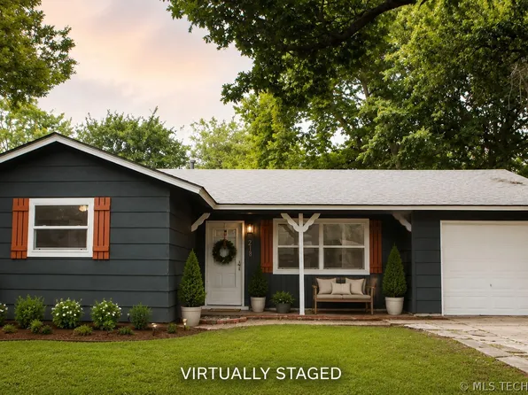 218 W Portland St, Sapulpa, OK 74066