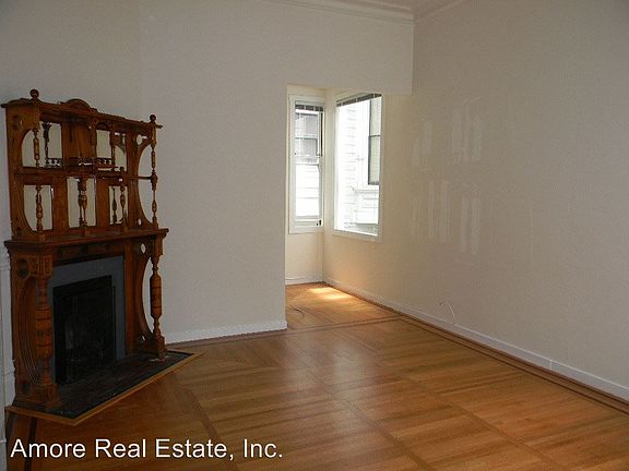 2nd image of 3055 Sacramento St APT 9