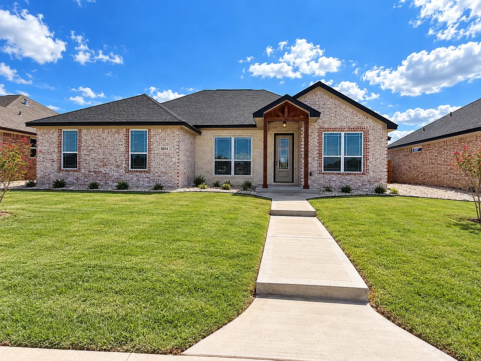 5034 Shefflera Dr