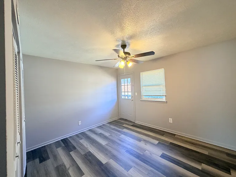 3335 Breckenridge Ln #1 — Photo 5