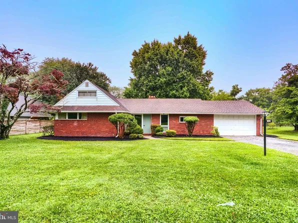 7900 Ivy Ln, Baltimore, MD 21208