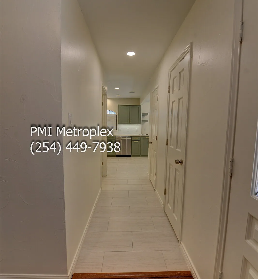 3 bed, 2.0 bath, 2056 sqft, $2,400 — Photo 3