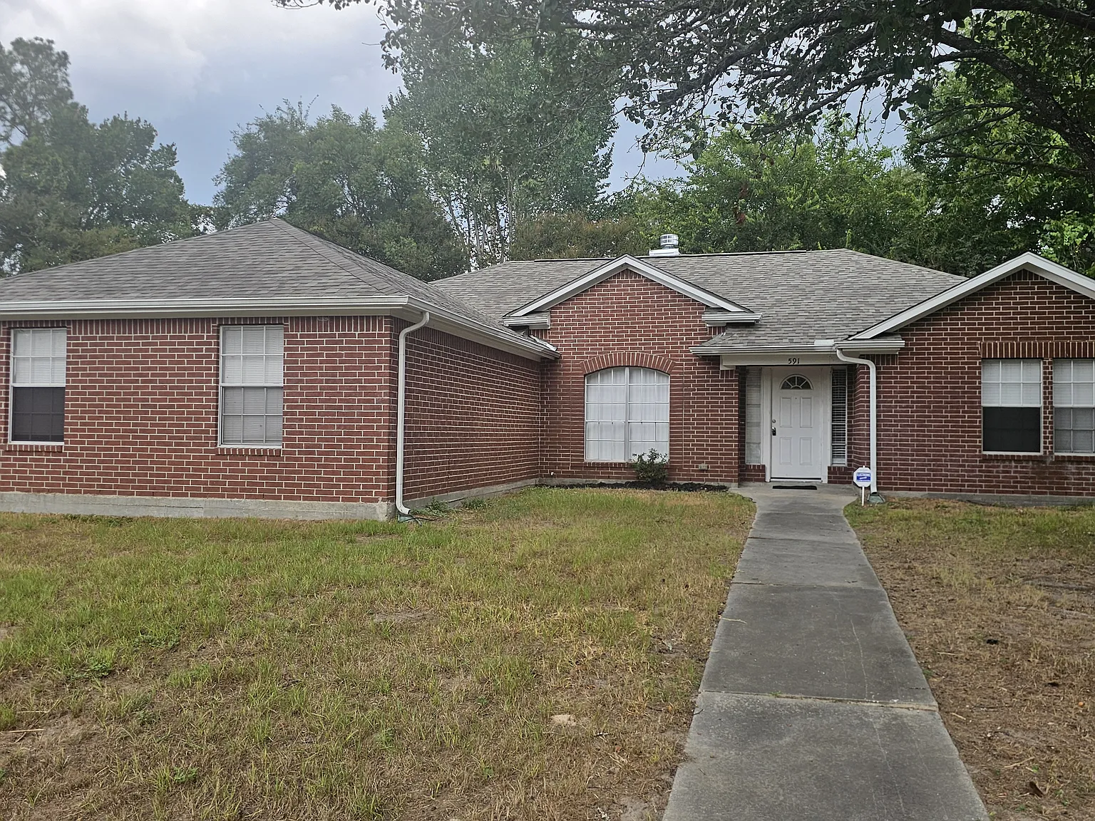 591 Spruce Dr. Conroe TX 77302 — Photo 1