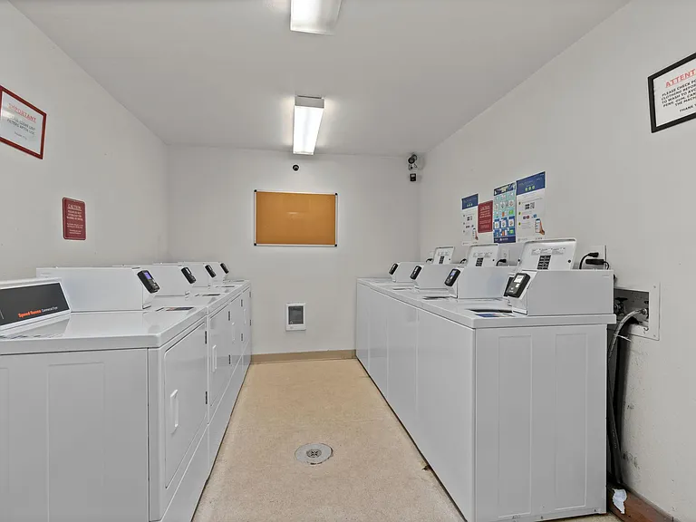 7508 41st Street Ct W #B10 — Photo 15
