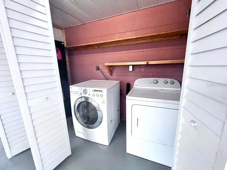 3409 Vorden St — Photo 32