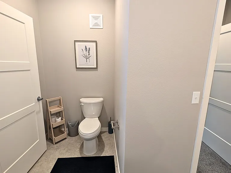 Carlson Place Apartments — Photo 16