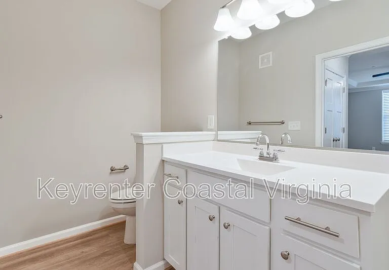 1302 Kathy Ann Way E — Photo 12