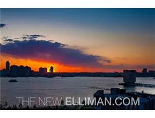 Sold by Douglas Elliman | media 27