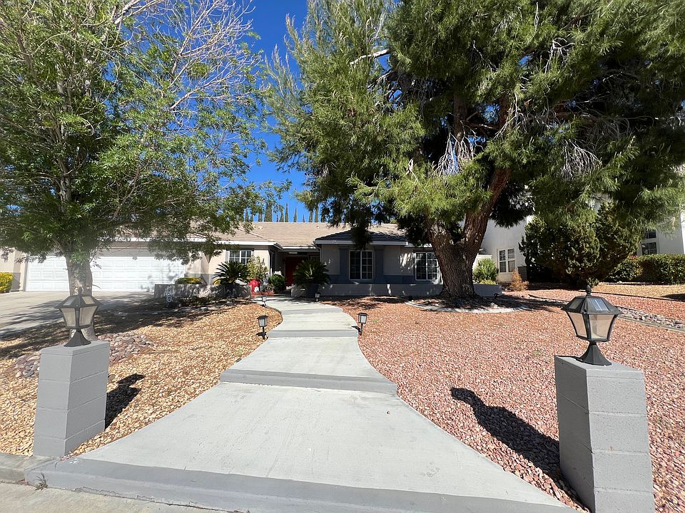 Front of the house with walk-way steps
