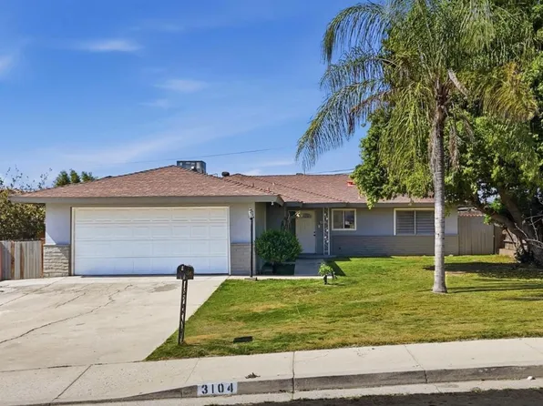 3104 La Casa Pl, Bakersfield, CA 93306