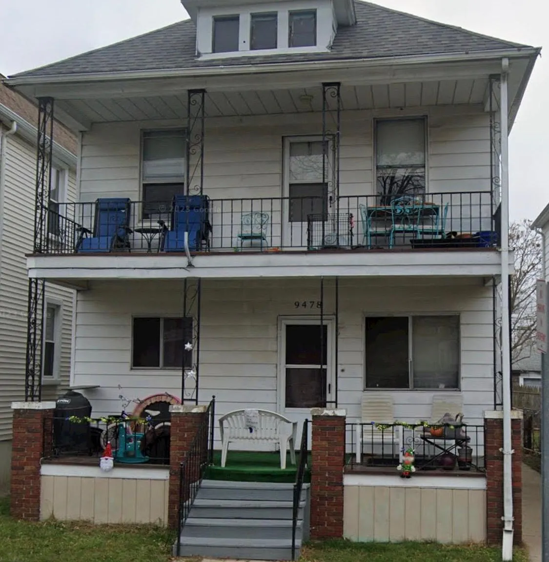 4 bed, 1320 sqft, $1,000 — Photo 1